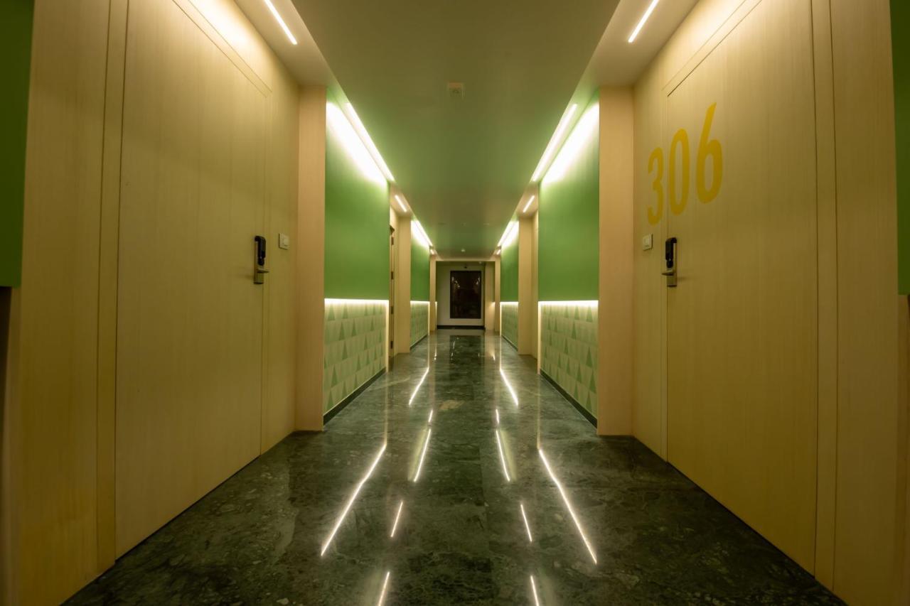 Hotel Rathna Residency - Near Us Consulate Chennai Zewnętrze zdjęcie