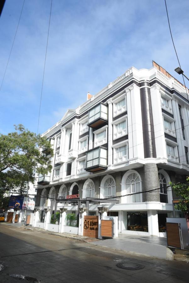 Hotel Rathna Residency - Near Us Consulate Chennai Zewnętrze zdjęcie